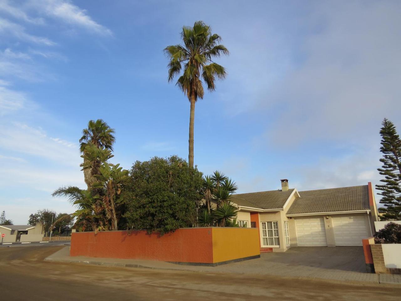 Villa 9 on Kiebitz Swakopmund Exterior foto